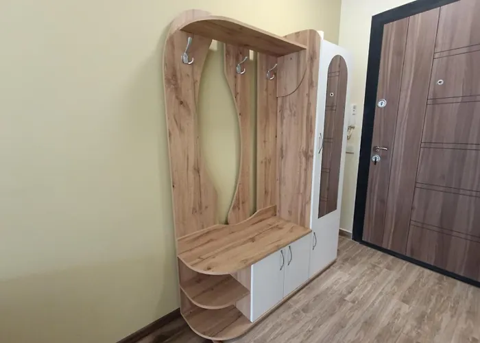 Ishirkov 2 * סופיה